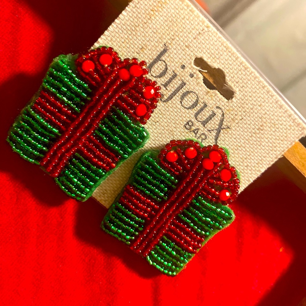 Christmas earrings 🎁